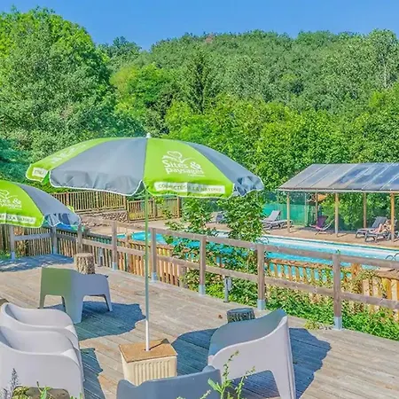 Campsite Accueillant Animaux - 4 Pers. - Api-1-52-2375 Arras-sur-Rhone