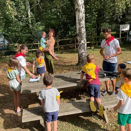 Accueillant Animaux - 4 Pers. - Api-1-52-2375 Campsite